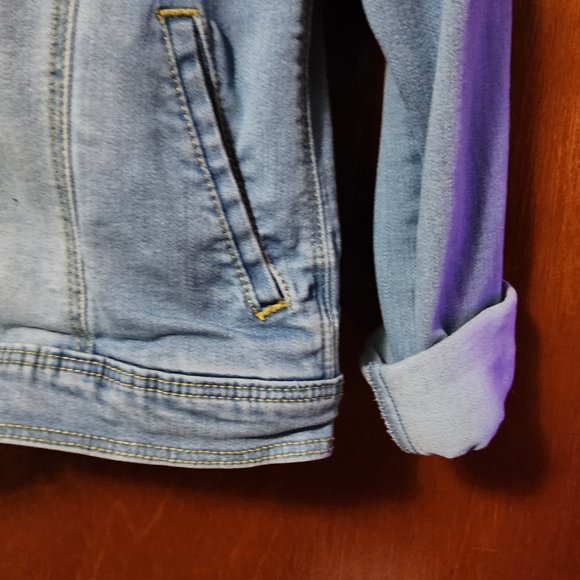 Youth XL (14-16) Cat & Jack Blue Denim Jean Jacket - Picture 5 of 10